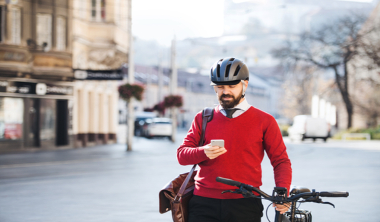 Urban Cycling: Navigating City Streets with Ease